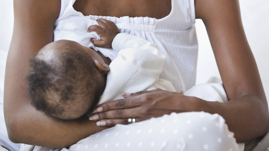 Breastfeeding-mum