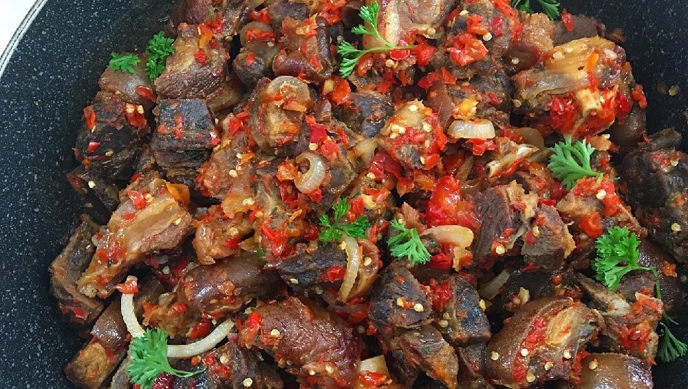 Eat Me: Recipe For Spicy Asun – The Whistler Nigeria