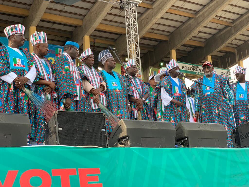 Lagos-APC-Rally-Tinubu-Amaechi-Fashola-Attack-Obasanjo (1)