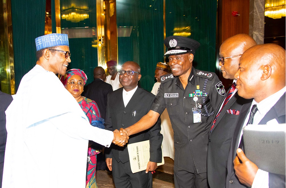 PRESIDENT-BUHARI-RECEIVES-REPORT-ON-THE-REFORM-OF-THE-SARS