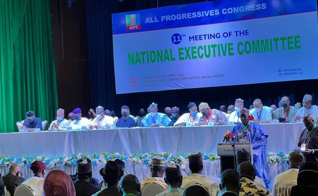 Buhari-Osinbajo-attend-APC-NEC-meeting