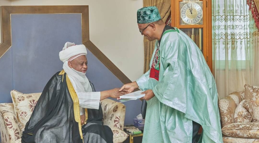 Sultan-Of-Sokoto-Hosts-Peter-Obi