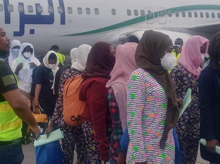 cross-section-of-nigerians-deported-from-Libya