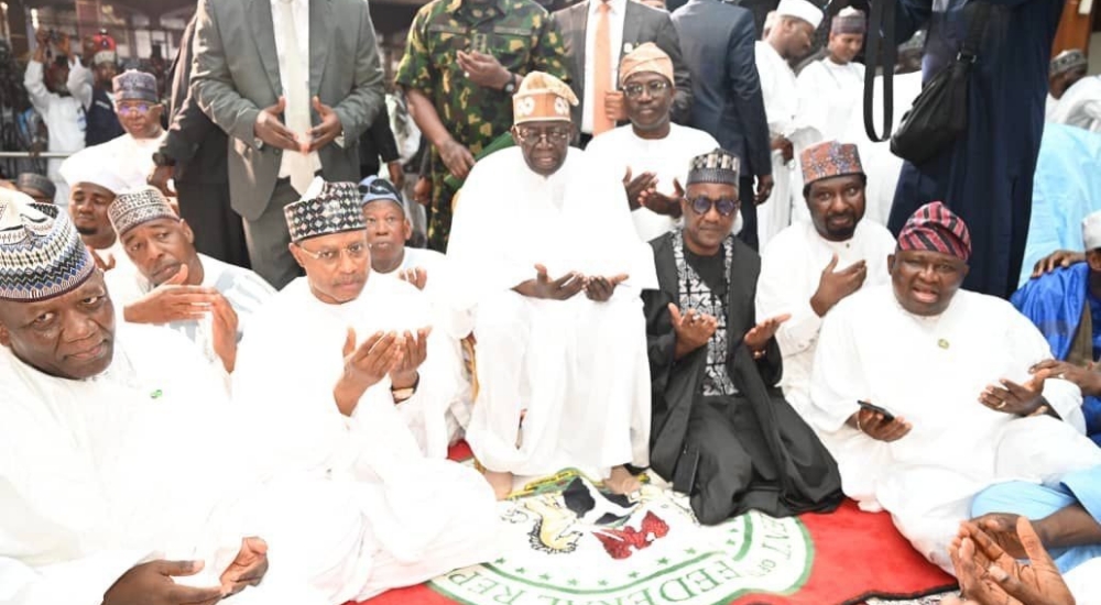 President Bola Tinubu at the wedding of Fatiha of Nasirudeen, son of the former Zamfara Governor, Sen. Abdul’Aziz Yari.